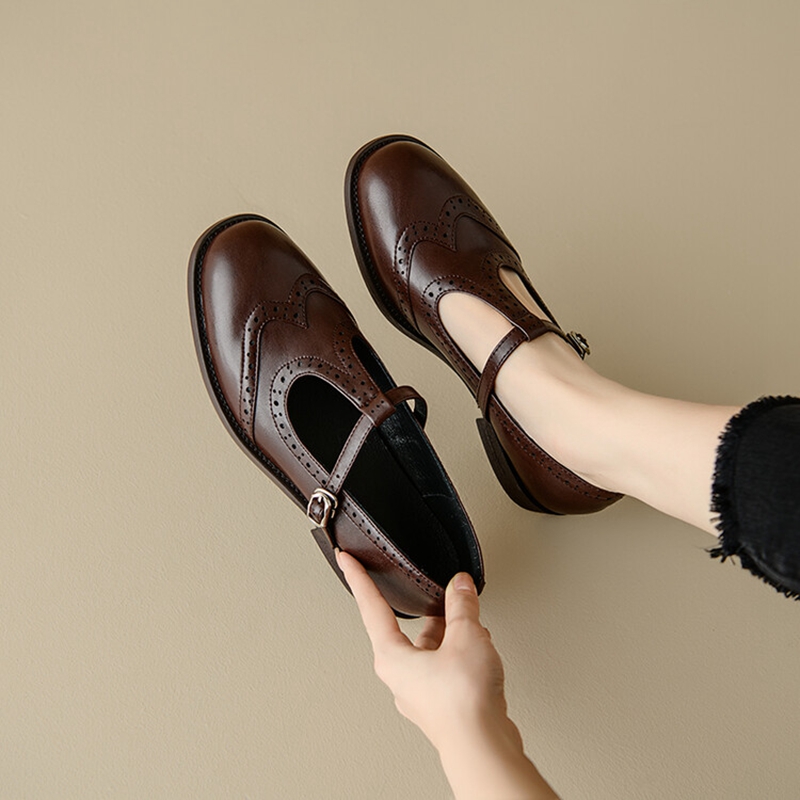 Casual Sandal Leather - Sepatu kulit wanita belahan untuk musim